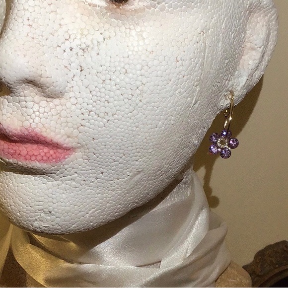 Flower Hoops - Picture 13 of 15